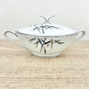 Noritake VINTAGE 1950s Japanese Porcelain Sugar Bowl Handpainted Bamboo 2133 B08
